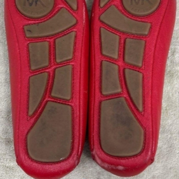 🐾MK Red Leather Women's Flats🎉 - Picture 6 of 9